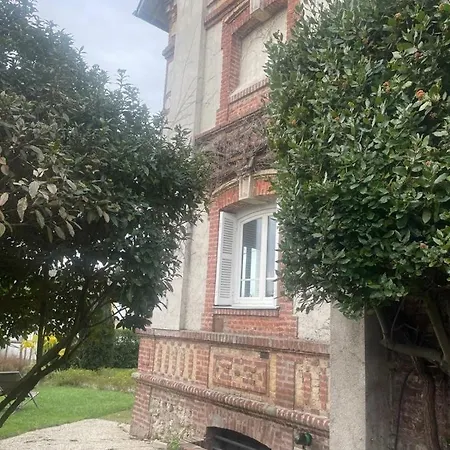Cosy Villa, Near * Touques