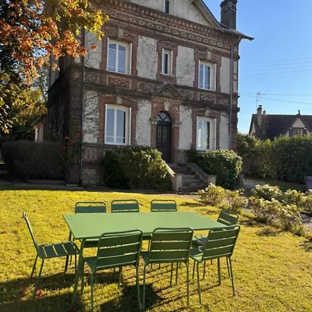 Villa Cosy Villa, Near Touques