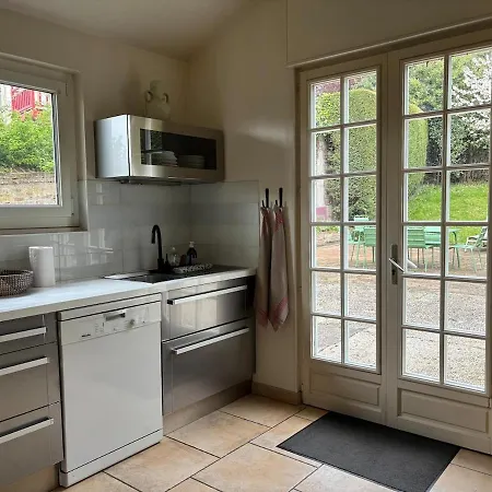 La Villa Flore, Limitrophe Trouville Sur-Mer * Touques